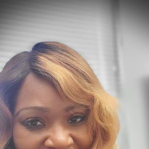 Meet your Posher, Phyllis